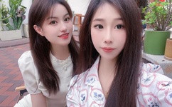 男攻打男受光屁股SP调教